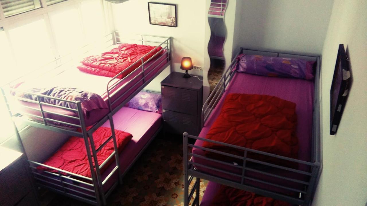 Casa Babylon Backpakers Hostel مالقة المظهر الخارجي الصورة