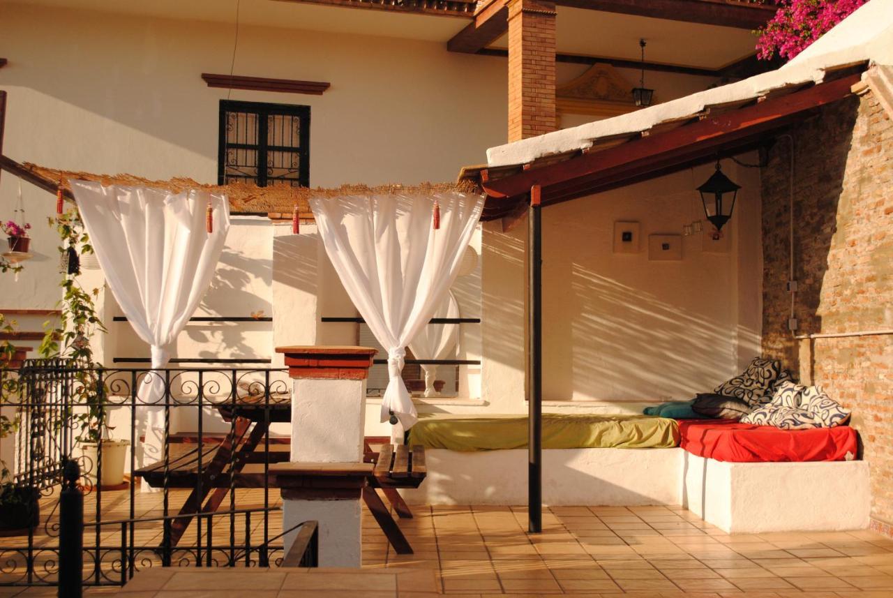 Casa Babylon Backpakers Hostel مالقة المظهر الخارجي الصورة