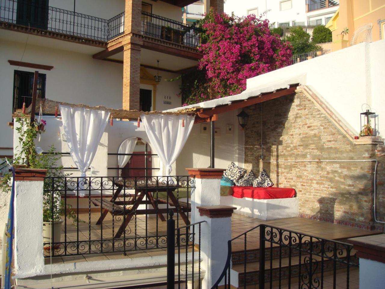 Casa Babylon Backpakers Hostel مالقة المظهر الخارجي الصورة