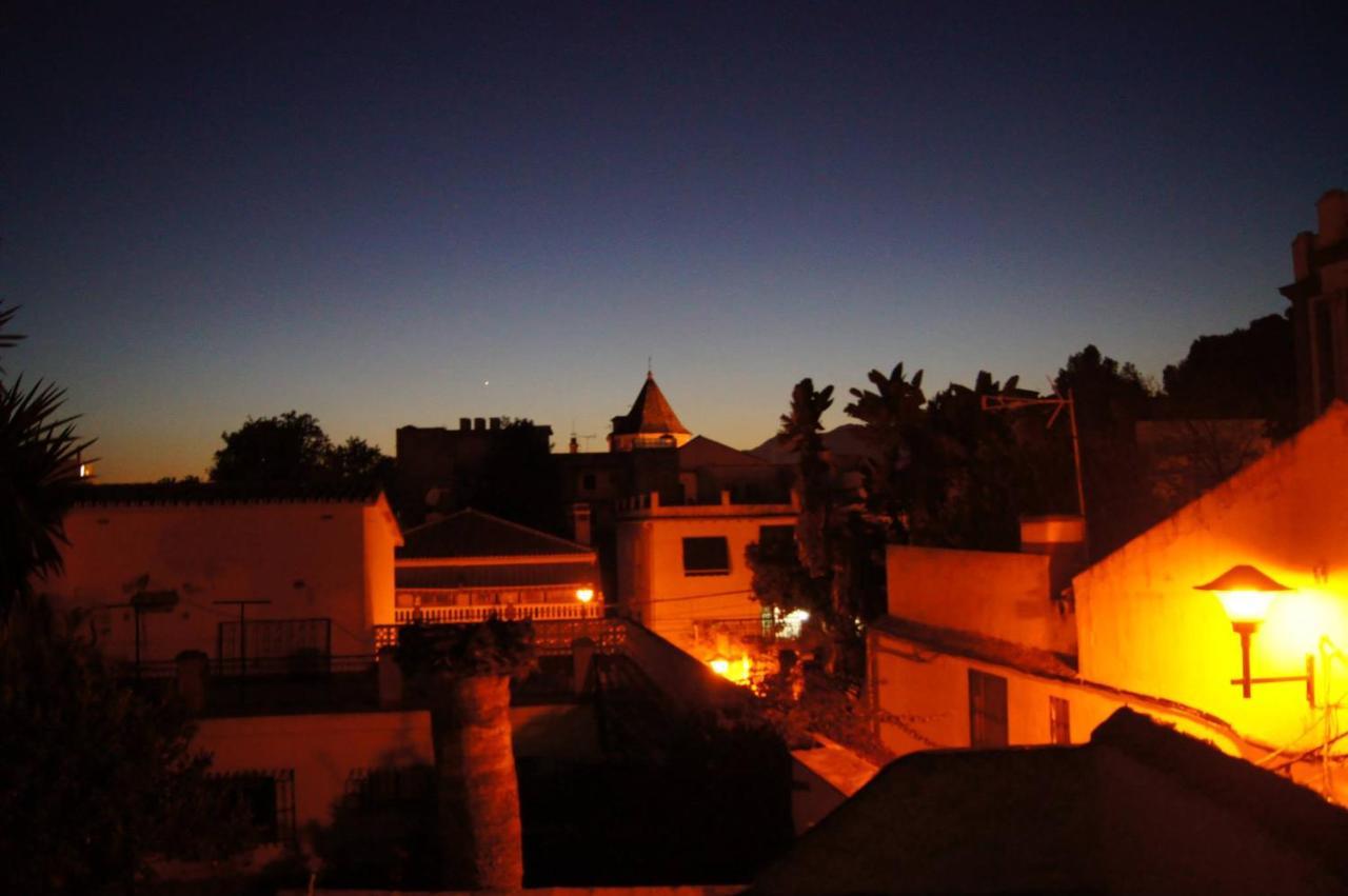 Casa Babylon Backpakers Hostel مالقة المظهر الخارجي الصورة